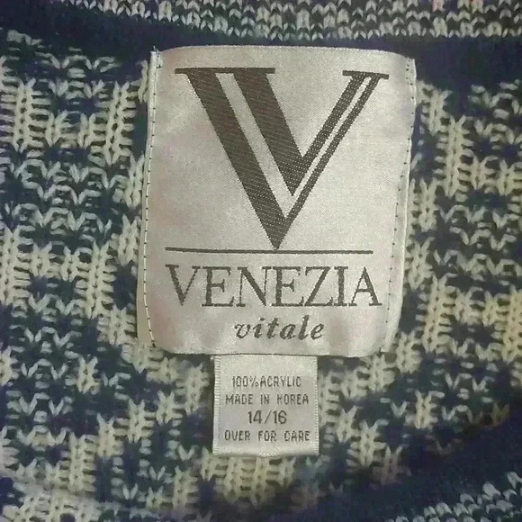 Venezia Vitale sweater  J0305 - Picture 4 of 4
